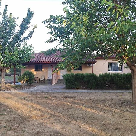 Romvi Village Amaliada Exterior foto